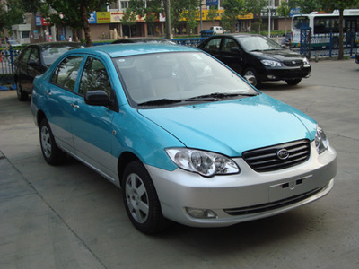 f3出租版登陸保定，易車網解讀比亞迪深耕細分市場新動向